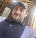 Umar, 32 года