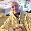 Артем, 24 года