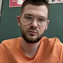 Артем, 24 года