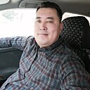 Сакен, 33 года