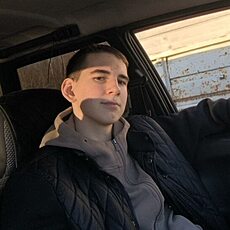 Фотография мужчины Алексей, 18 лет из г. Нижний Тагил