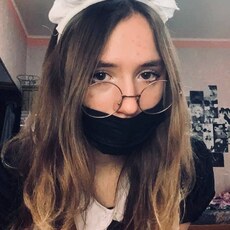 Фотография девушки Hhhy, 18 лет из г. Санкт-Петербург
