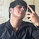 Амир, 23 года