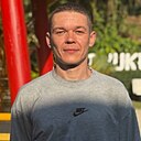 Олег, 33 года