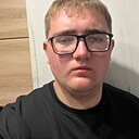 Максим, 19 лет