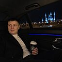 Максим, 33 года