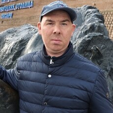 Фотография мужчины Денис, 34 года из г. Ханты-Мансийск