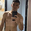 Sardor, 22 года