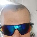 Kef, 40 лет