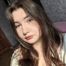 Фотография девушки Алёна, 19 лет из г. Дзержинск