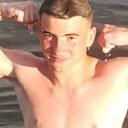 Максим, 19 лет