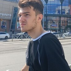 Фотография мужчины Дмитрий, 19 лет из г. Екатеринбург