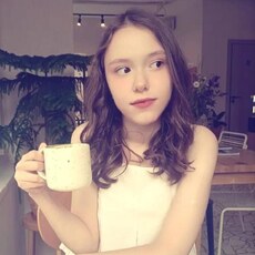Фотография девушки Оля, 18 лет из г. Южно-Сахалинск
