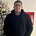 Василий, 33 года