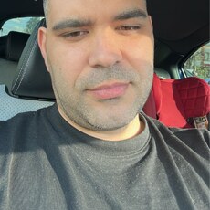 Фотография мужчины Cezar, 31 год из г. București