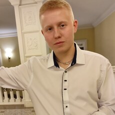 Фотография мужчины Данил, 20 лет из г. Ижевск