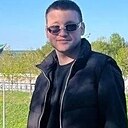 Максим, 24 года