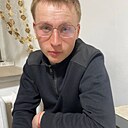Максим, 22 года