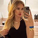 Юля, 24 года
