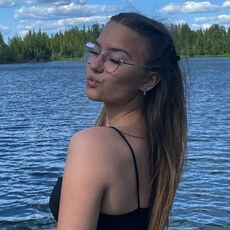 Фотография девушки Яна, 18 лет из г. Санкт-Петербург