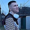 Станислав, 18 лет