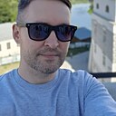 Perfect Man, 33 года