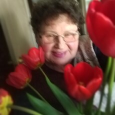 Фотография девушки Людмила, 66 лет из г. Энгельс