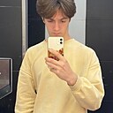 Миша, 19 лет