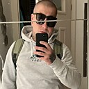 Mem, 32 года