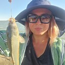 Fisherwoman, 35 лет