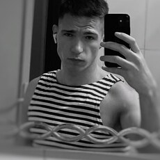Фотография мужчины Алексей, 21 год из г. Владивосток