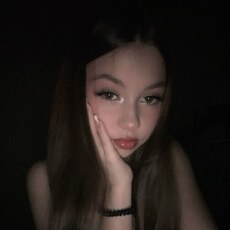 Фотография девушки Ксения, 18 лет из г. Барнаул