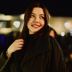 Фотография девушки Елизавета, 18 лет из г. Санкт-Петербург