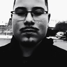 Фотография мужчины Влад, 18 лет из г. Слуцк
