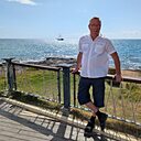 Alexander, 52 года