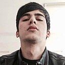 Artur, 32 года