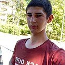 Максим, 19 лет