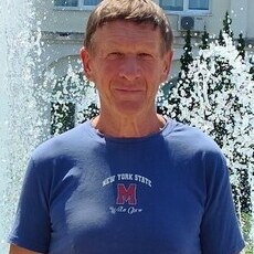 Юрий, 70 из г. Туапсе.