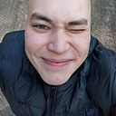 Максим, 23 года