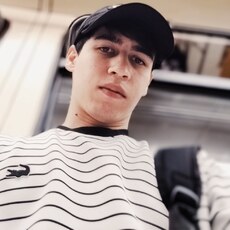 Фотография мужчины Диёр, 23 года из г. Химки