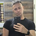 Anton Romanof, 33 года
