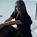 Карина, 22 года