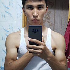 Фотография мужчины Sarvar, 22 года из г. Ташкент