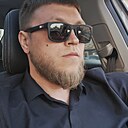 Михаил, 33 года