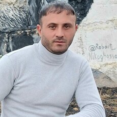 Фотография мужчины Aram, 32 года из г. Москва