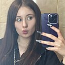 Вика, 23 года