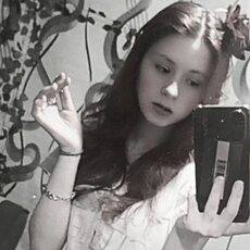 Фотография девушки Вероника, 18 лет из г. Красноярск