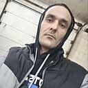 Artur, 33 года