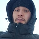 Лев, 33 года