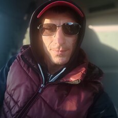 Фотография мужчины Влад, 34 года из г. Никольское (Ленинградская Обл)
